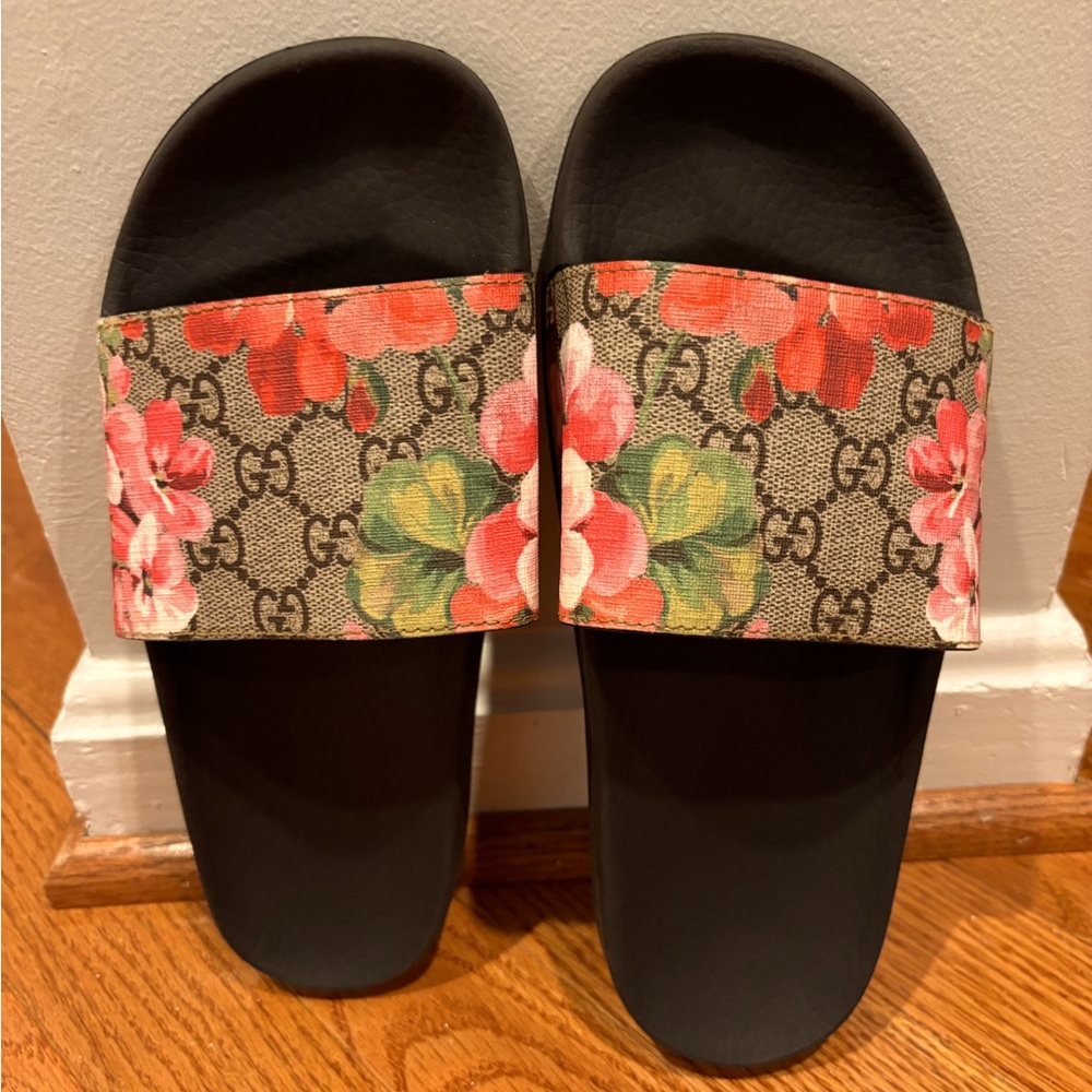 Gucci Floral Print Slides